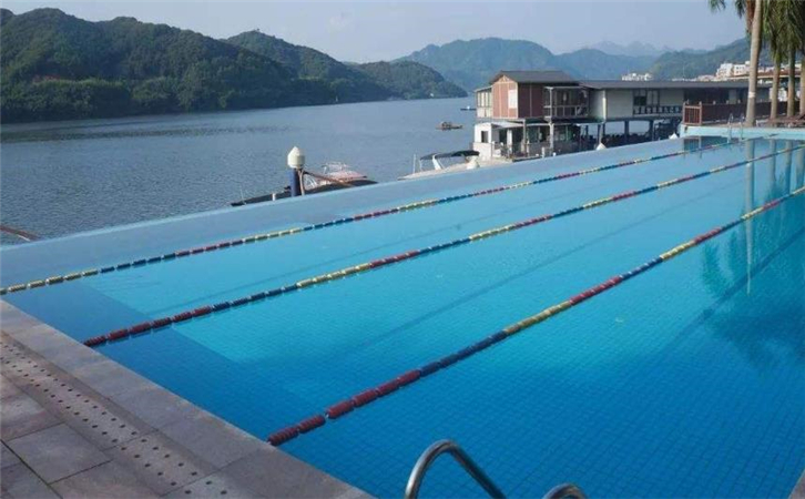 深圳建造游泳池需要哪些设备